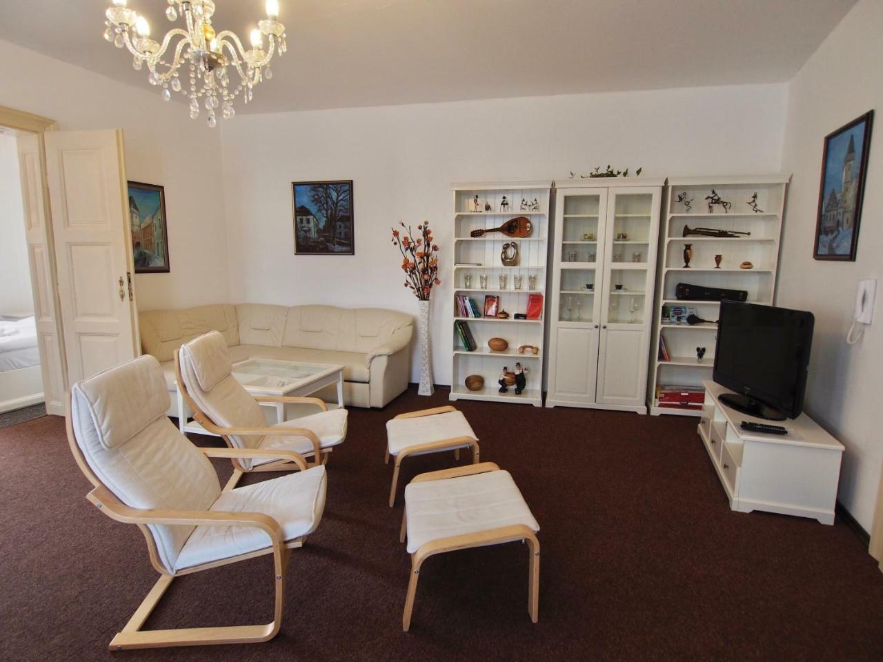 Apartmany Tabor Luaran gambar
