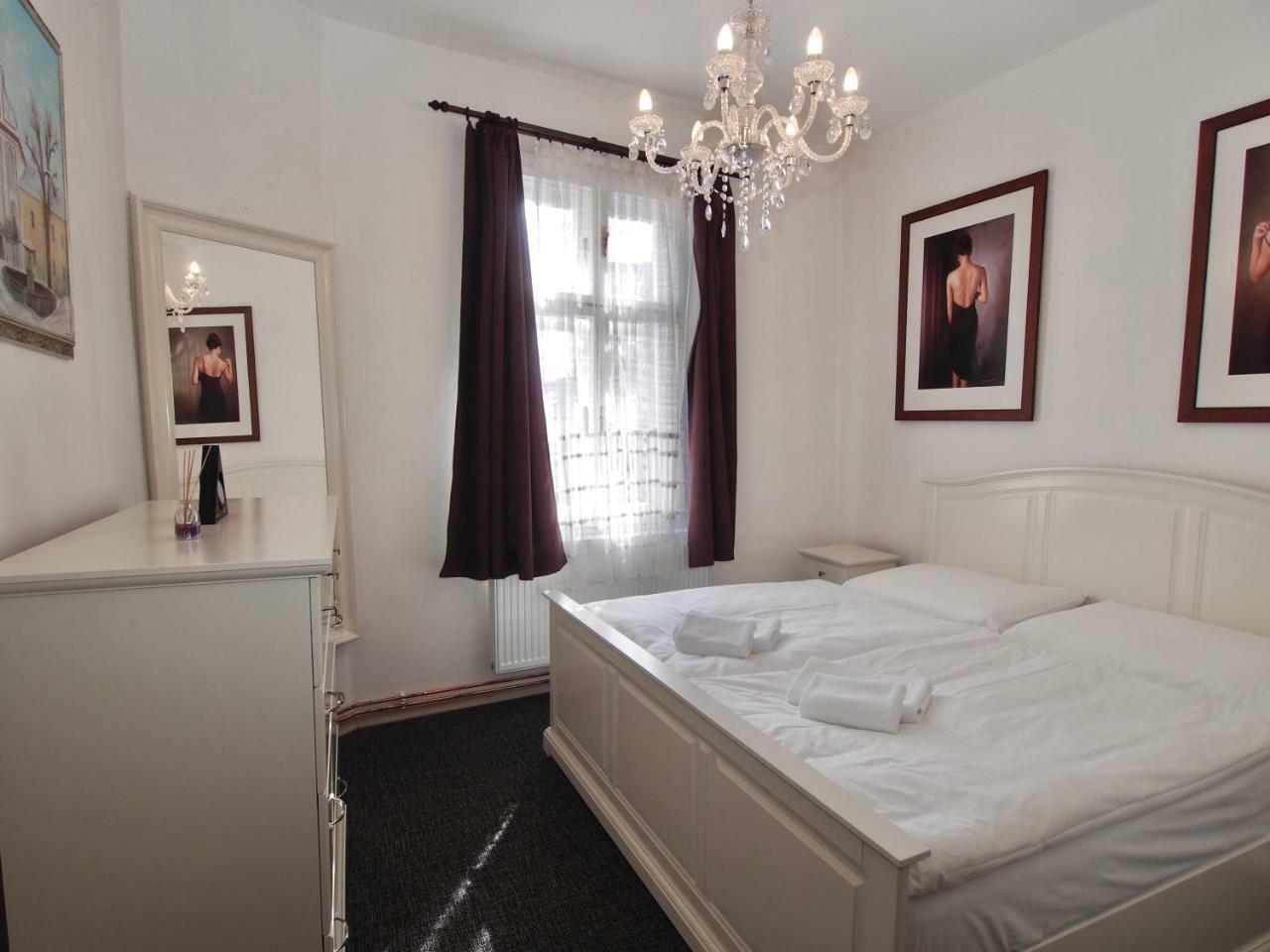 Apartmany Tabor Luaran gambar